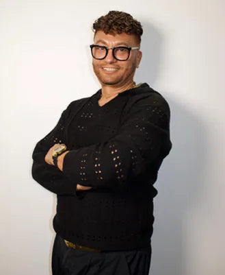 Nestor, Assistant at Avant-Garde Salon & Spa in Coral Gables